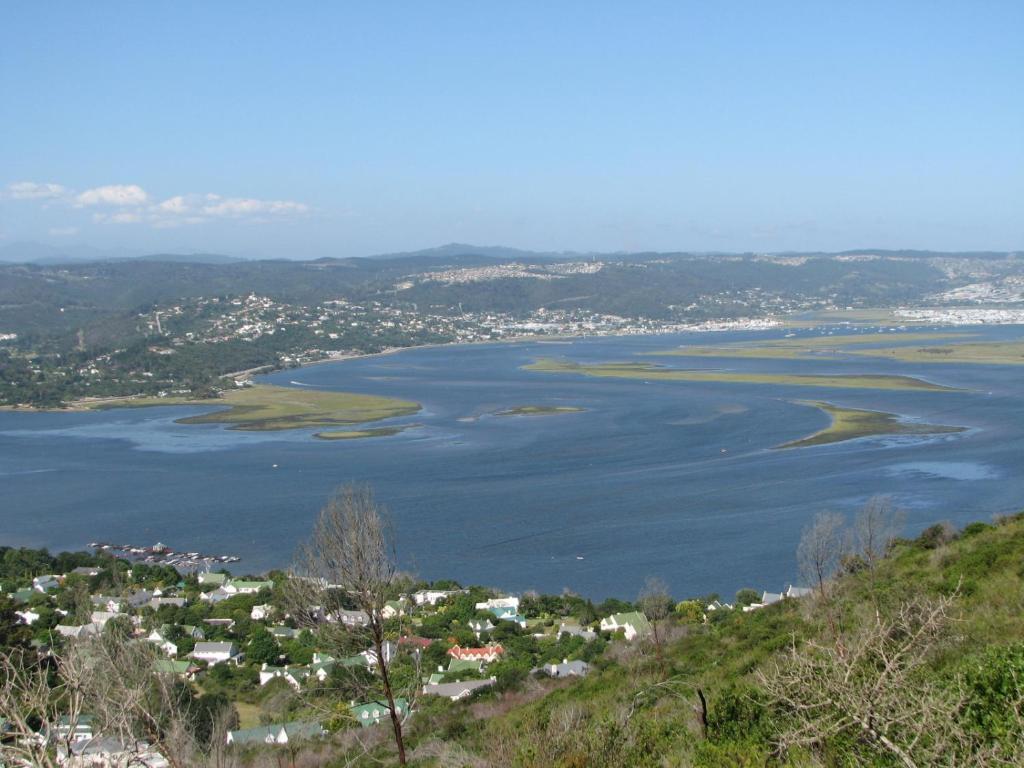 Jembjo'S Knysna Lodge & Backpackers Extérieur photo